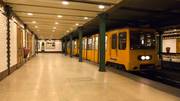 世界最古の電車の地下鉄で行くブダペスト 半日市内観光
