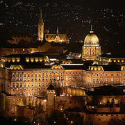 ブダペスト夜景鑑賞ツアー: ドナウ川ナイトクルーズと 世界遺産ゲッレールトの丘からの夜景